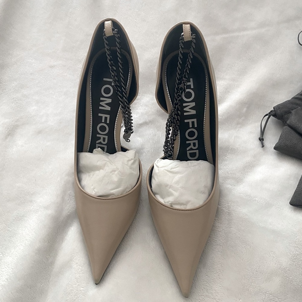 NEW W/ Box RARE Tom Ford Gardenia Pumps 🤩✨💖